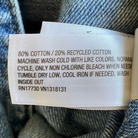 UNIVERSAL THREAD NWOT Baggy Denim Utility Jumpsuit Medium Blue Wash Size 17 Boho - Picture 6 of 6